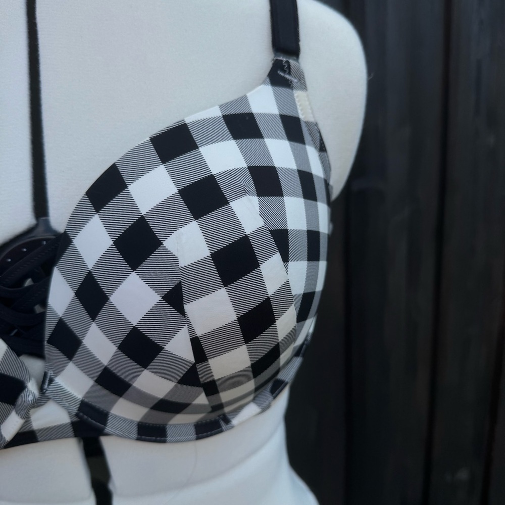 Torrid Curve Black and White Push-Up Bra with Underwire Support - Picture 3 of 12